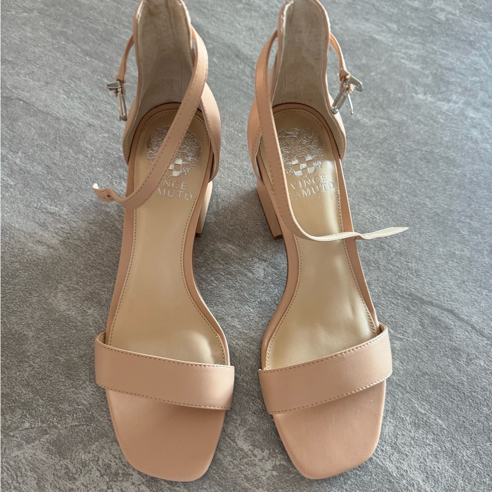 Vince Camuto Women's Nude Heeled Sandals